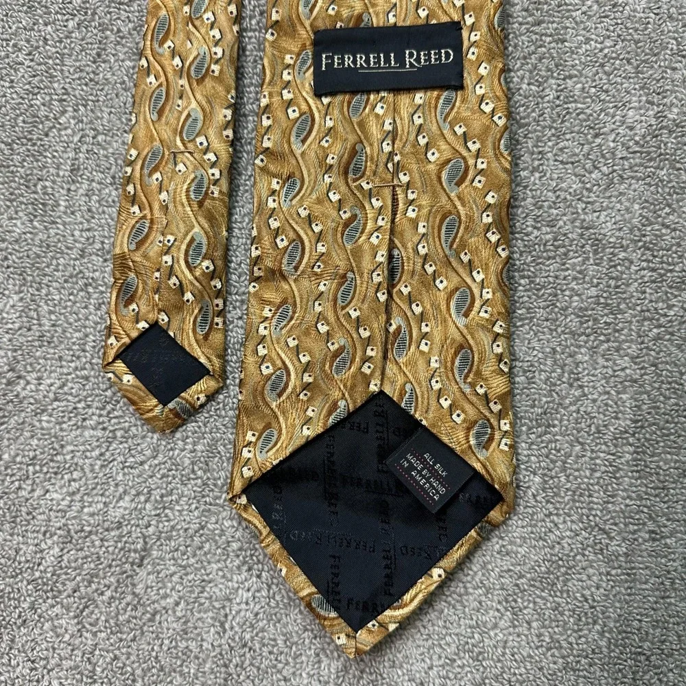 Ferrell Reed Mens Silk Tie Gold Tan Abstract Paisley Geometric Handmade USA 57in